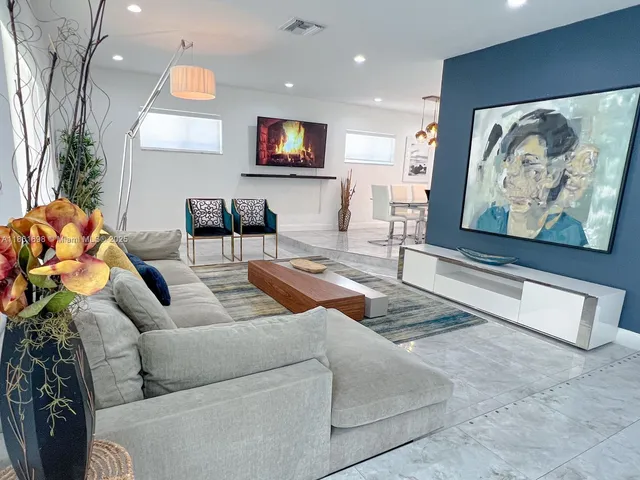 $1,500,000 | 200 Northwest 86th Street, El Portal, FL 33150