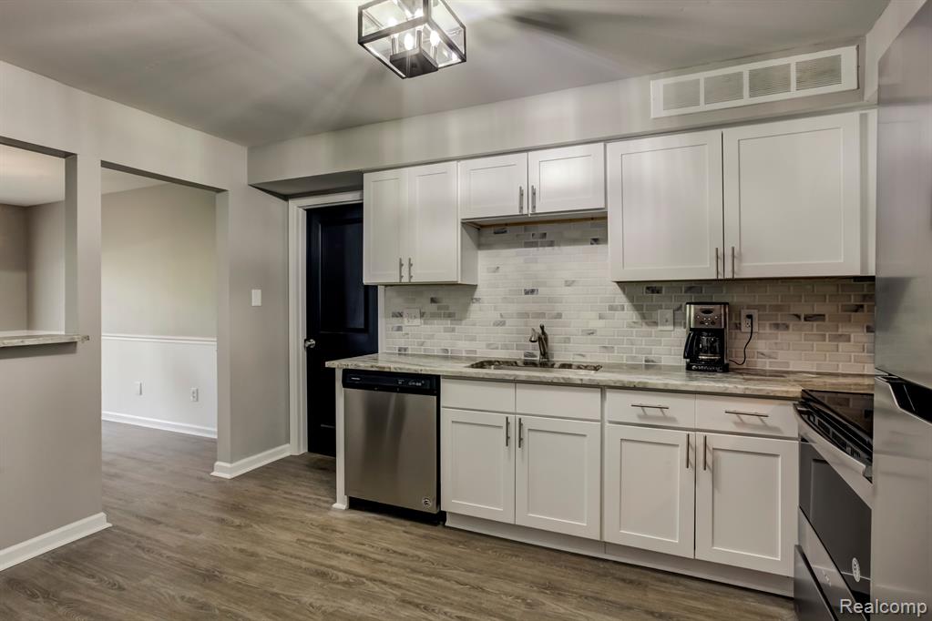 32023 West 14 Mile Road, Unit 105 Farmington, MI 48334 - Photo 7 of 13