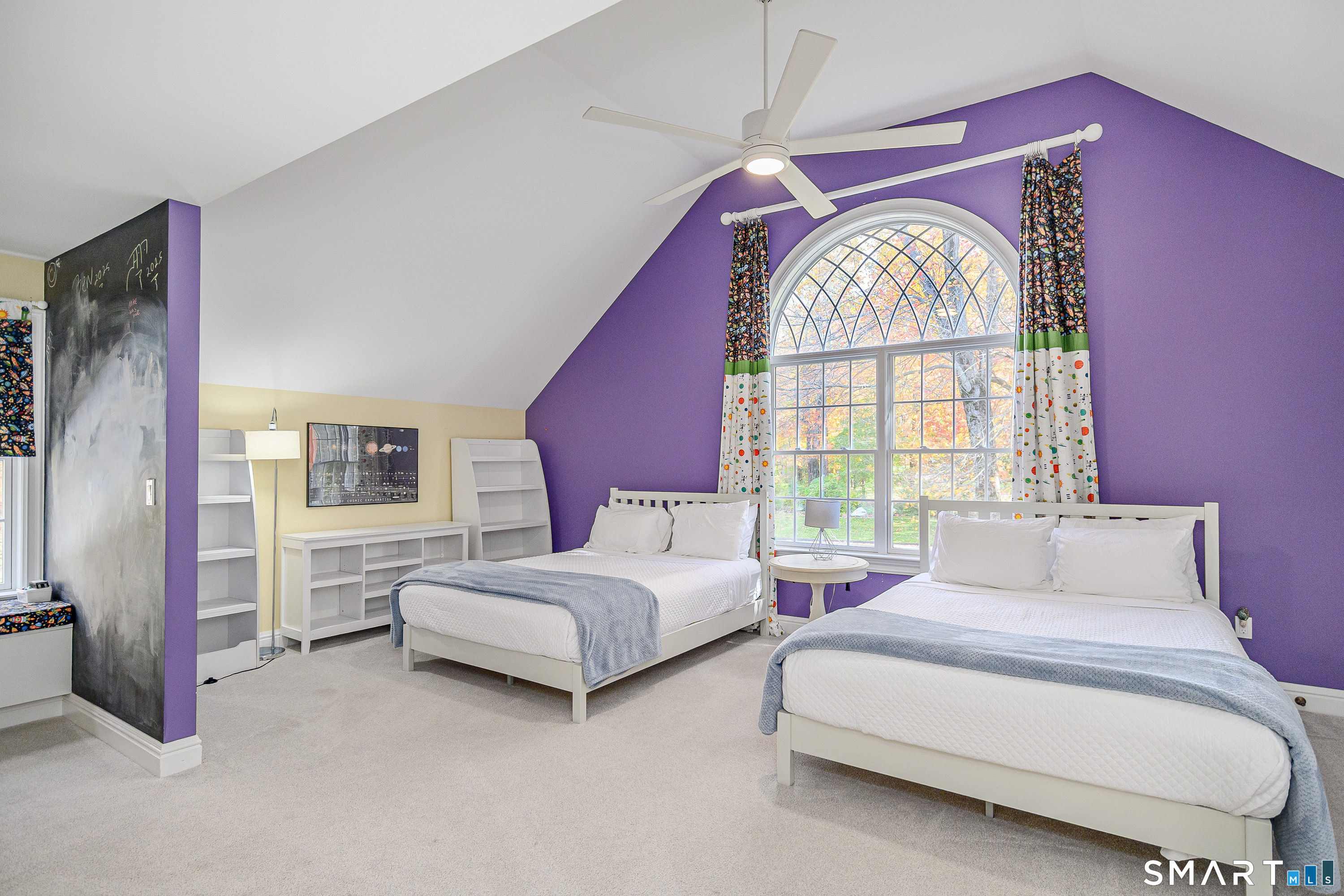 14 Merlins Lane Newtown, CT 06470 - Photo 18 of 40 Bright bedroom with arched window and vaulted ceiling.