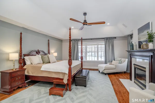 $1,925,000 | 14 Merlins Lane, Newtown, CT 06470