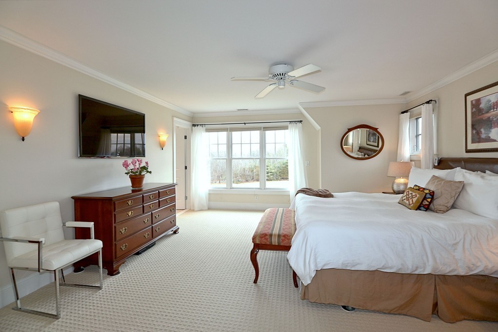 38 Fieldstone Farm Road Sudbury, MA 01776 - Photo 12 of 25