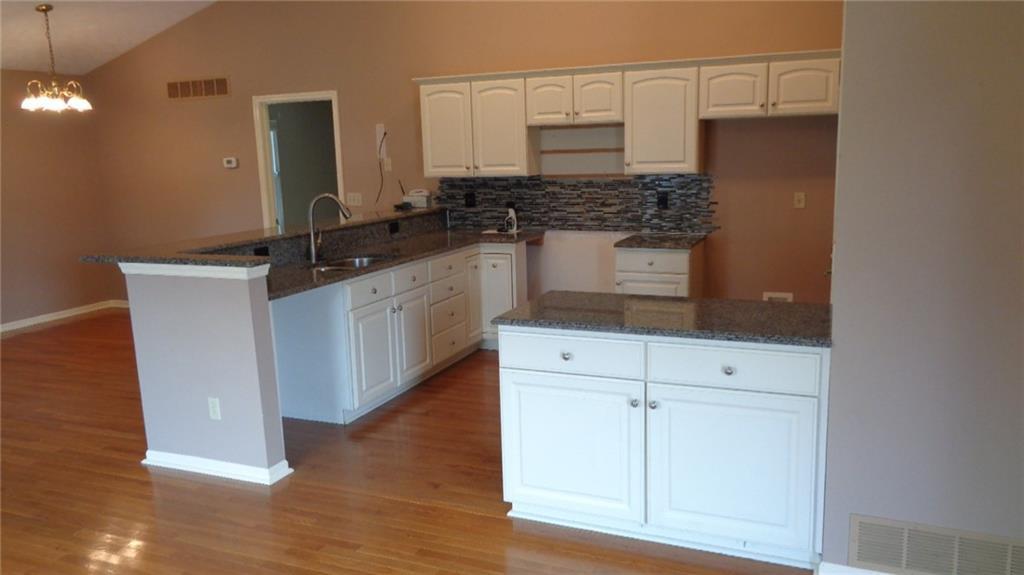 1860 Golfview Drive, Unit 53 Springfield, OH 45502 - Photo 13 of 35