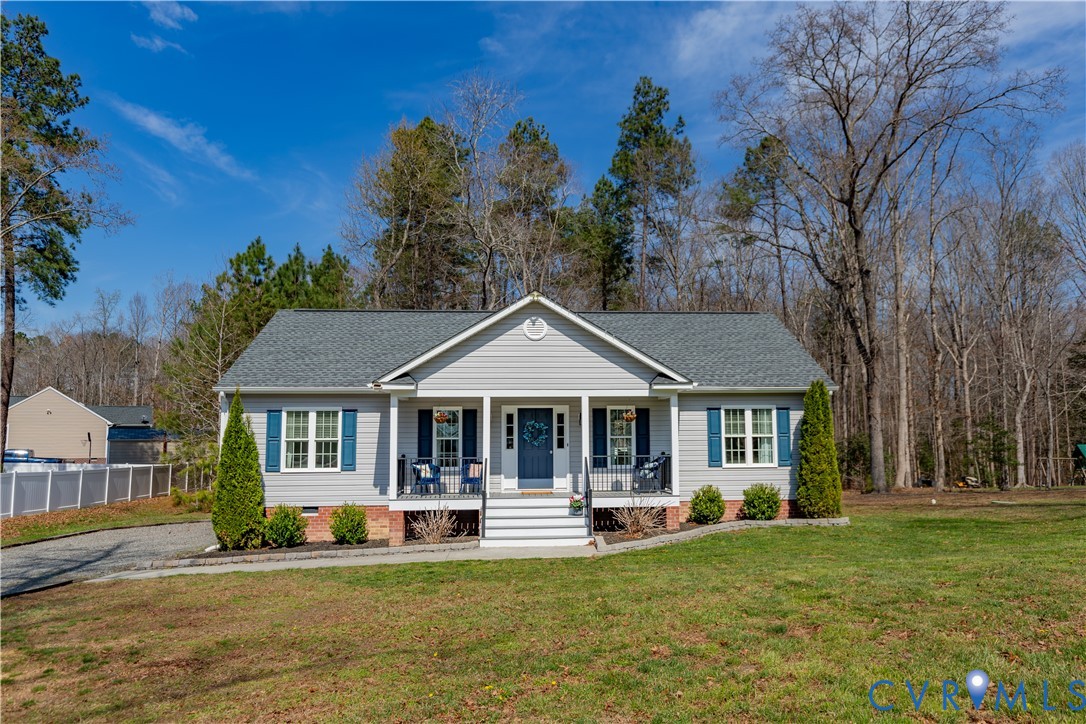 243 Pleasant View Drive Aylett, VA 23009 - Photo 6 of 54