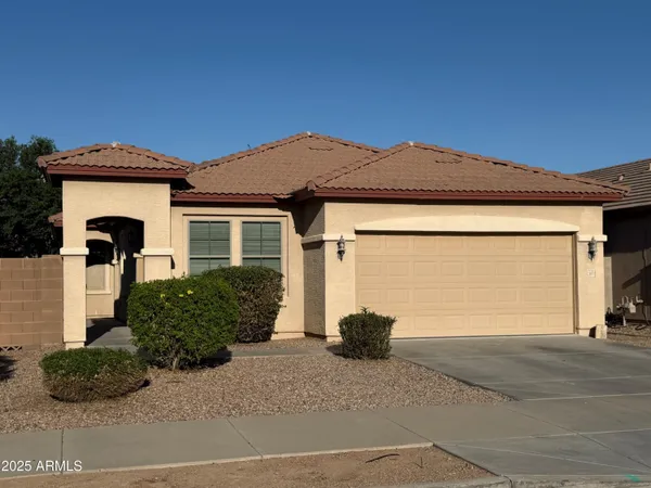 $1,950 | 21871 South 215th Street, Queen Creek, AZ 85142