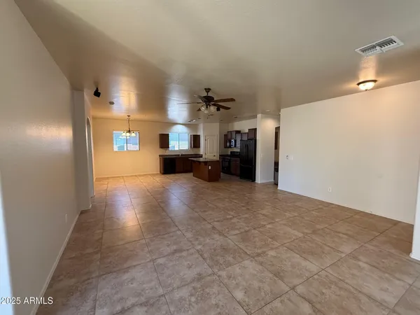 $1,950 | 21871 South 215th Street, Queen Creek, AZ 85142