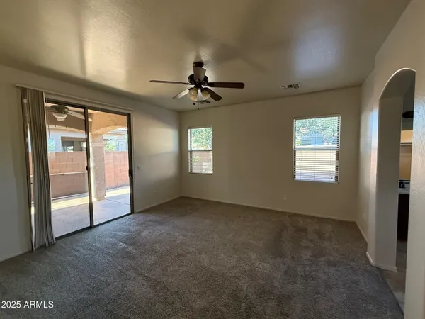 $1,950 | 21871 South 215th Street, Queen Creek, AZ 85142