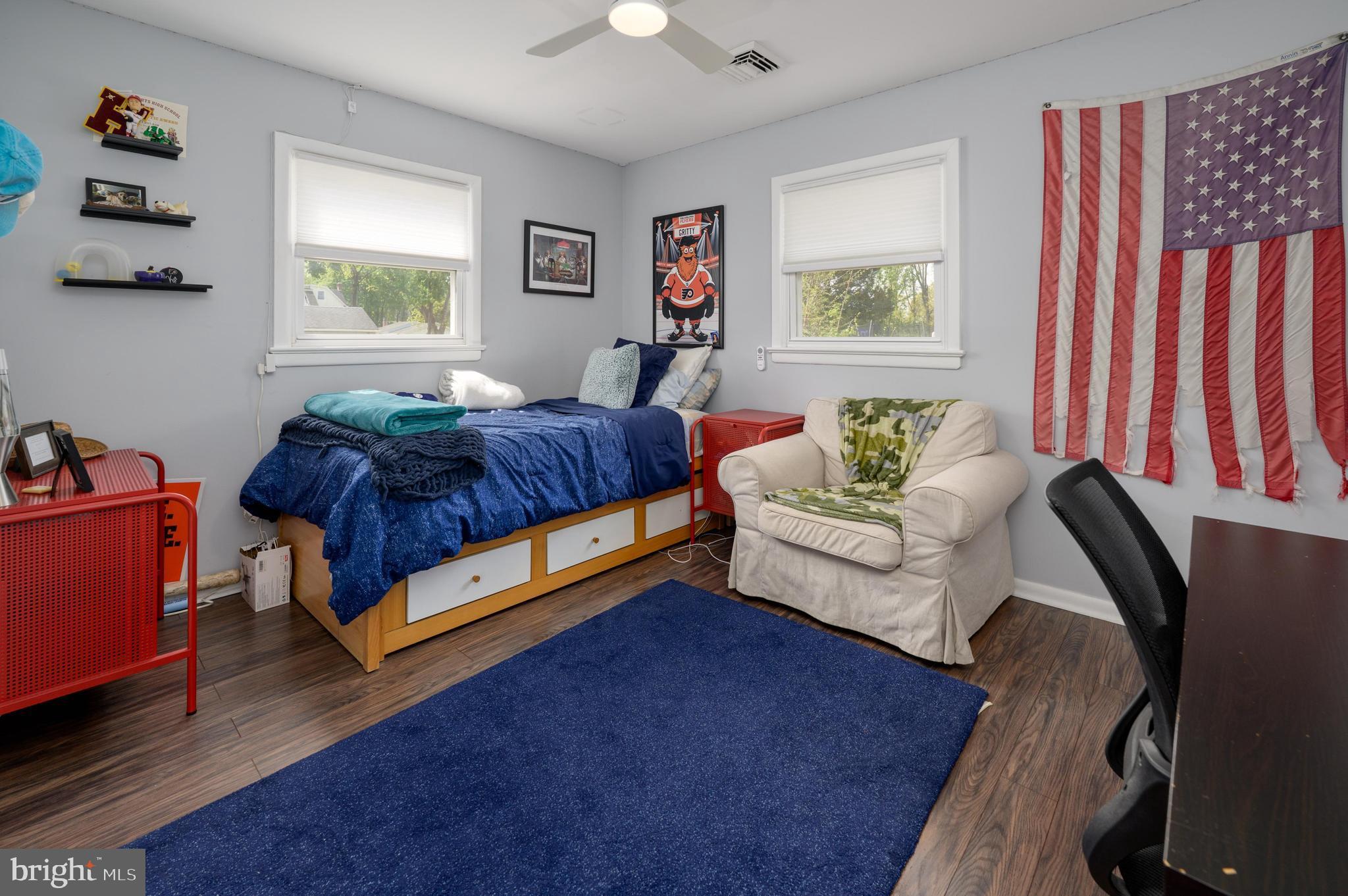 500 Jackson Avenue Magnolia, NJ 08049 - Photo 14 of 21 a spacious bedroom with a bed and window