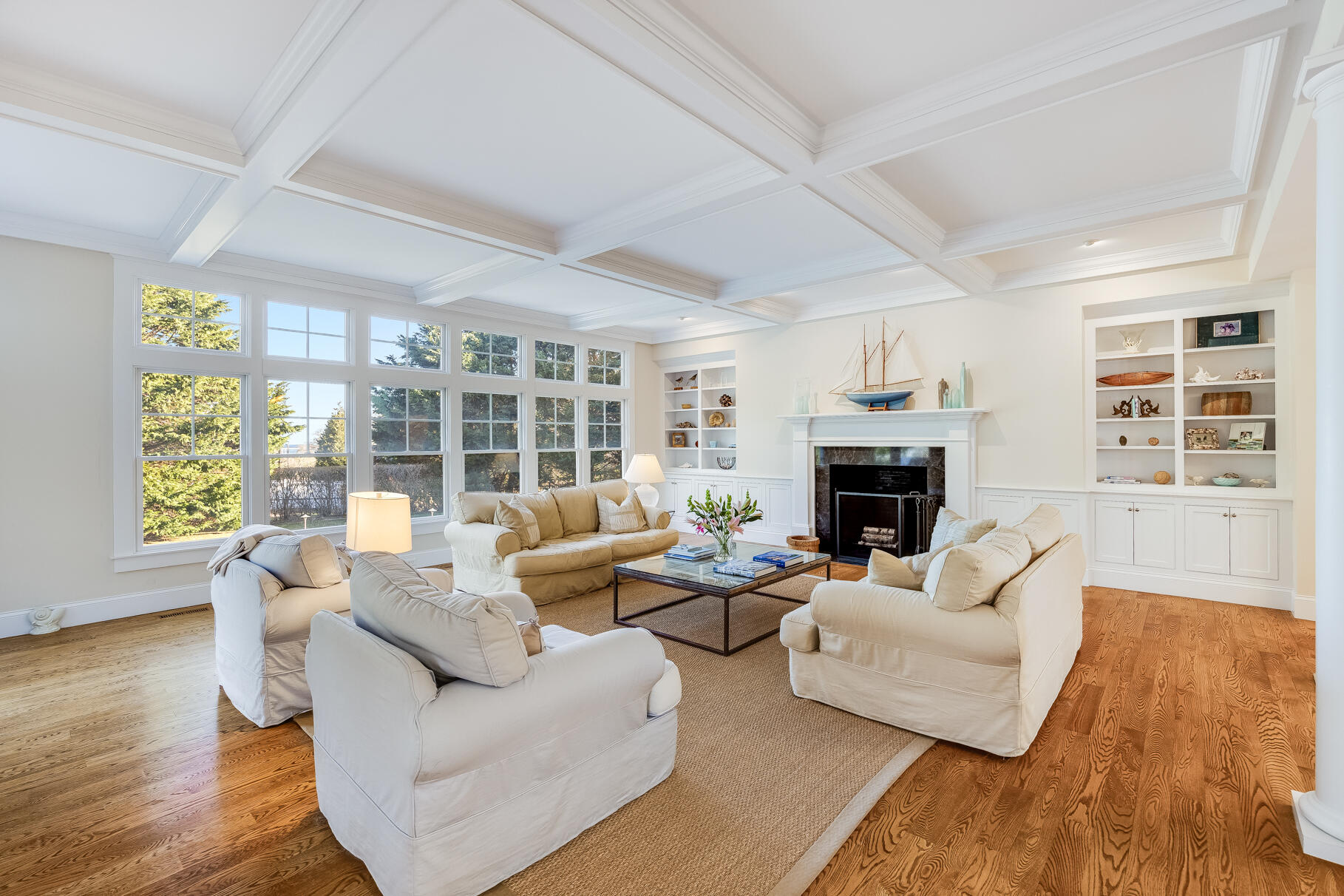 335 Stage Island Road Chatham, MA 02633 - Photo 18 of 71 Living Room