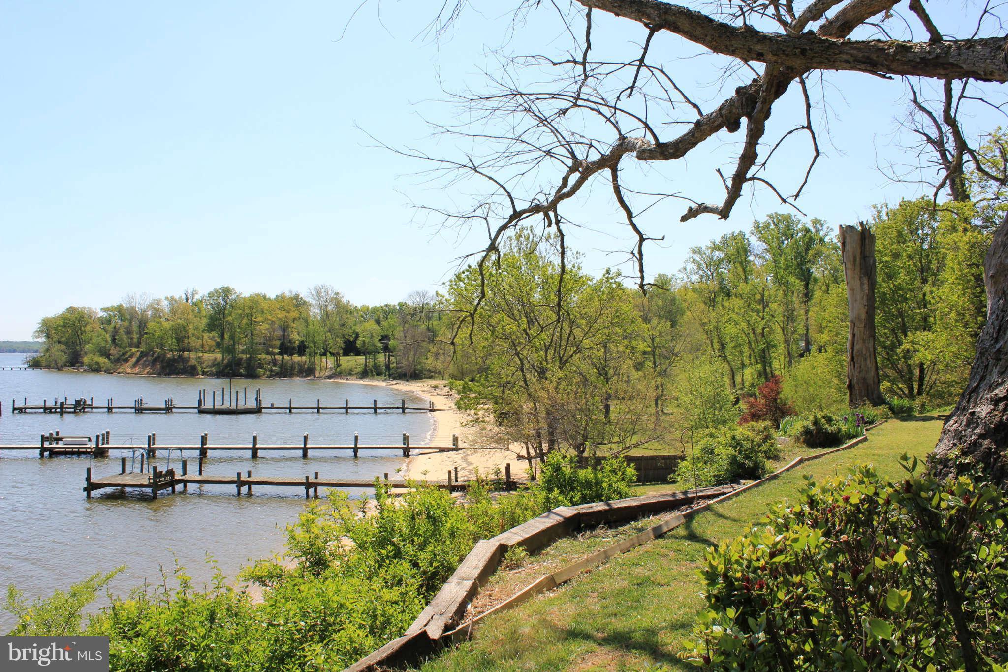 11101 Gunston Road Mason Neck, VA 22079 - Photo 8 of 30 Private Dock