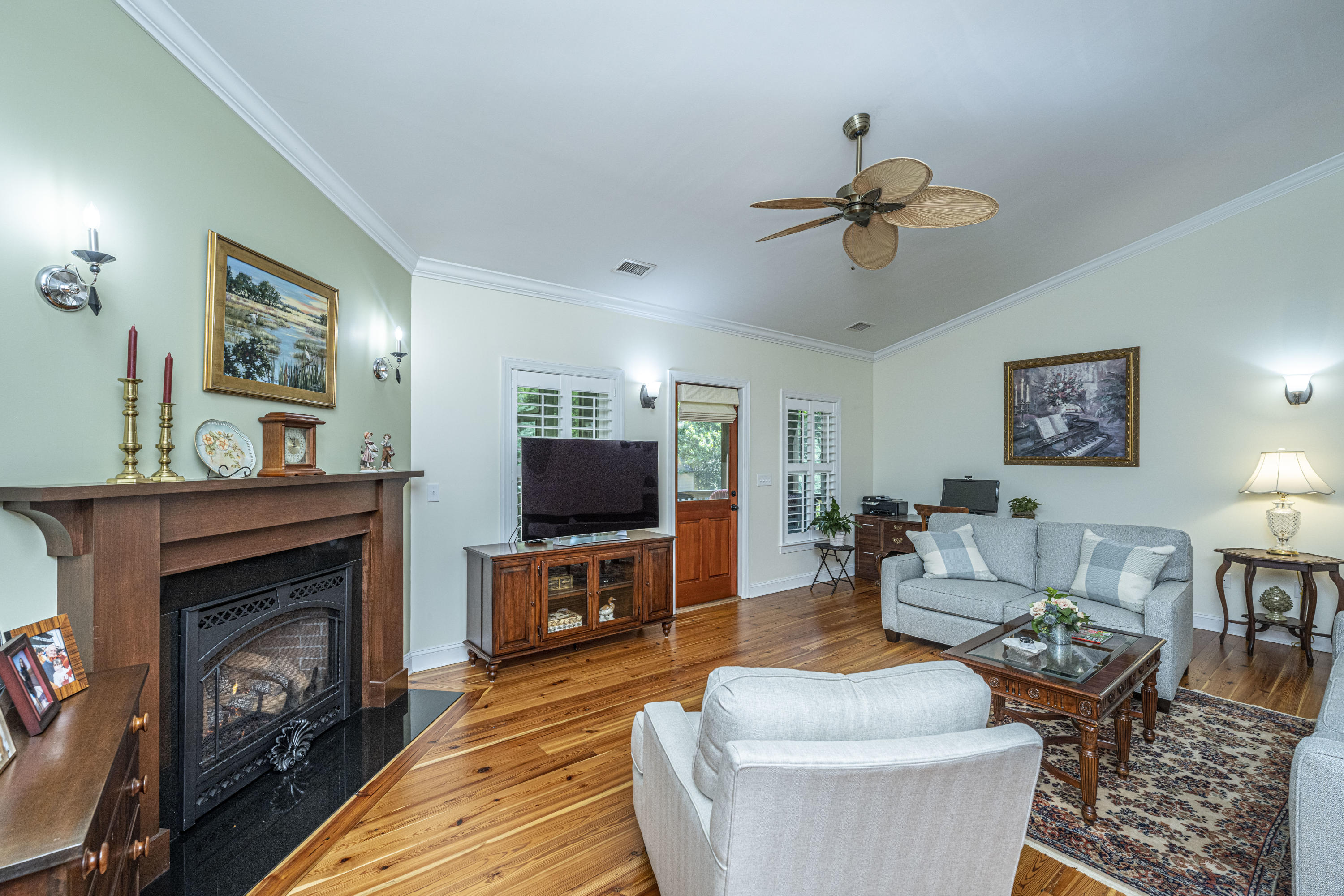 214 6th Avenue Mount Pleasant, SC 29464 - Photo 13 of 48 214SixthAve16
