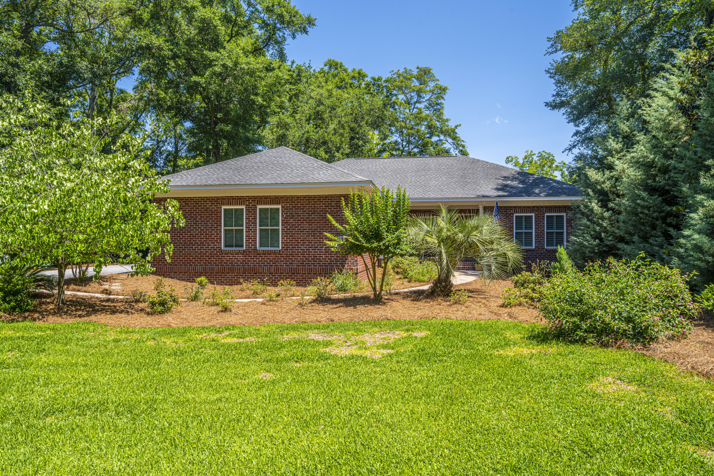 214 6th Avenue Mount Pleasant, SC 29464 - Photo 7 of 48 214SixthAve08