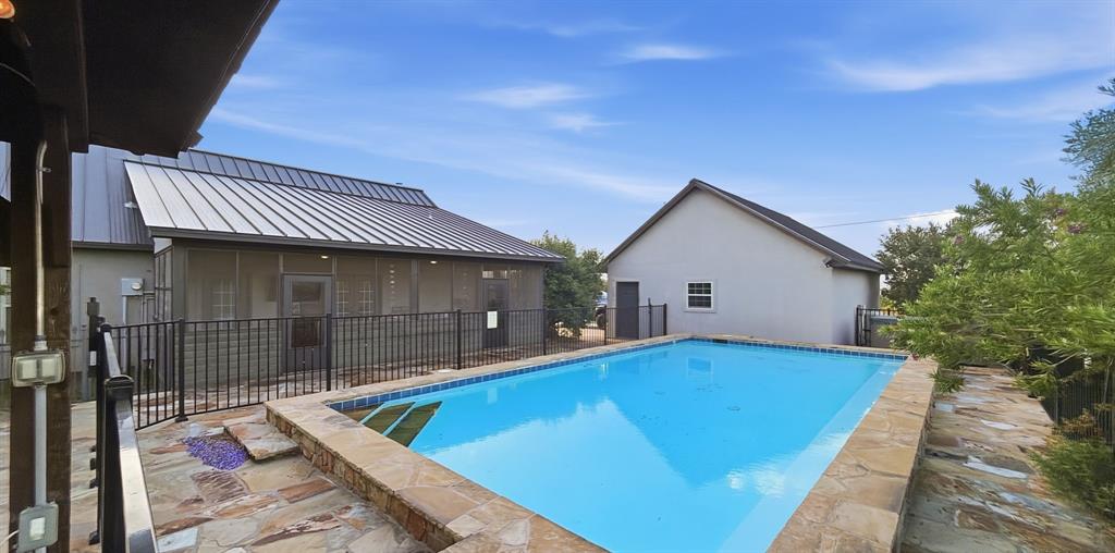 4088 Hells Gate Loop Strawn, TX 76475 - Photo 5 of 38