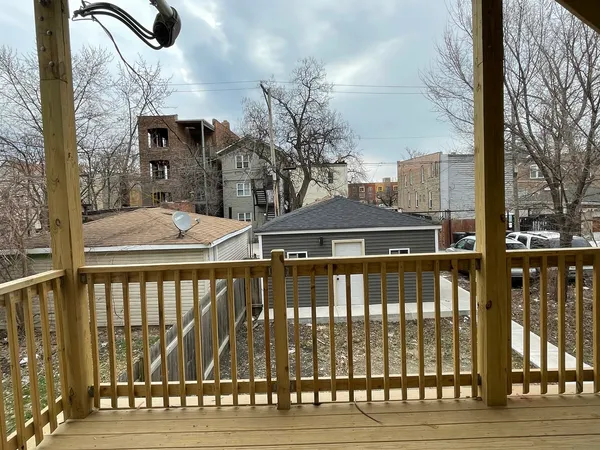 $2,000 | 1531 South Harding Avenue, Unit 1, Chicago, IL 60623