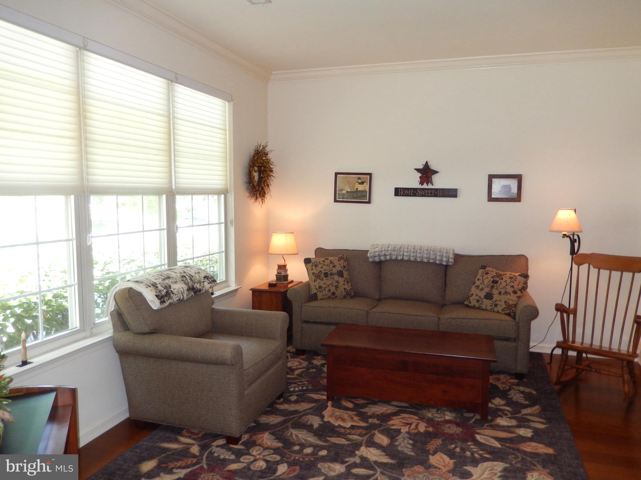 1293 Country Club Drive Springfield, PA 19064 - Photo 5 of 33