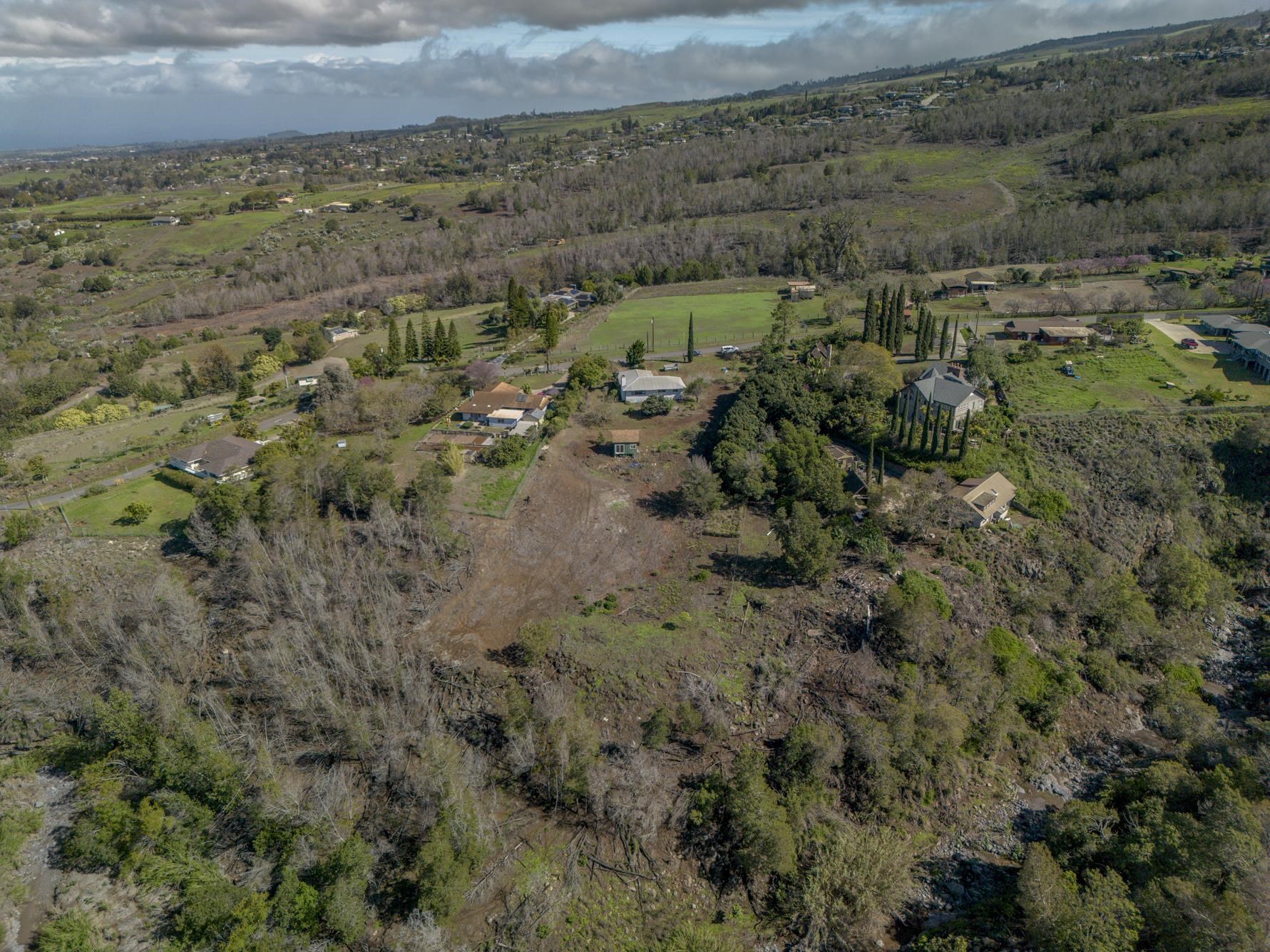 230 Pulehuiki Road, Unit A Kula, HI 96790 - Photo 4 of 29