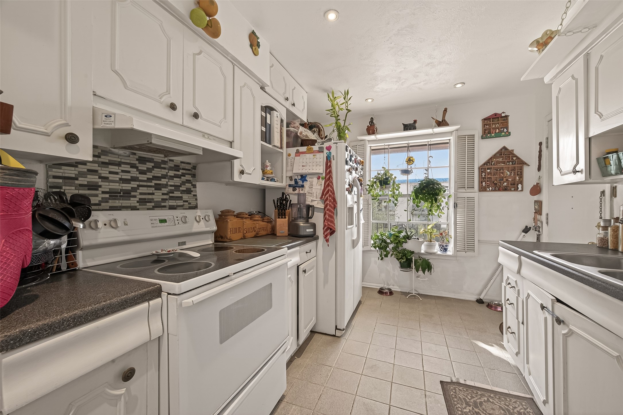 7600 Burgoyne Road, Unit 251 Houston, TX 77063 - Photo 12 of 30