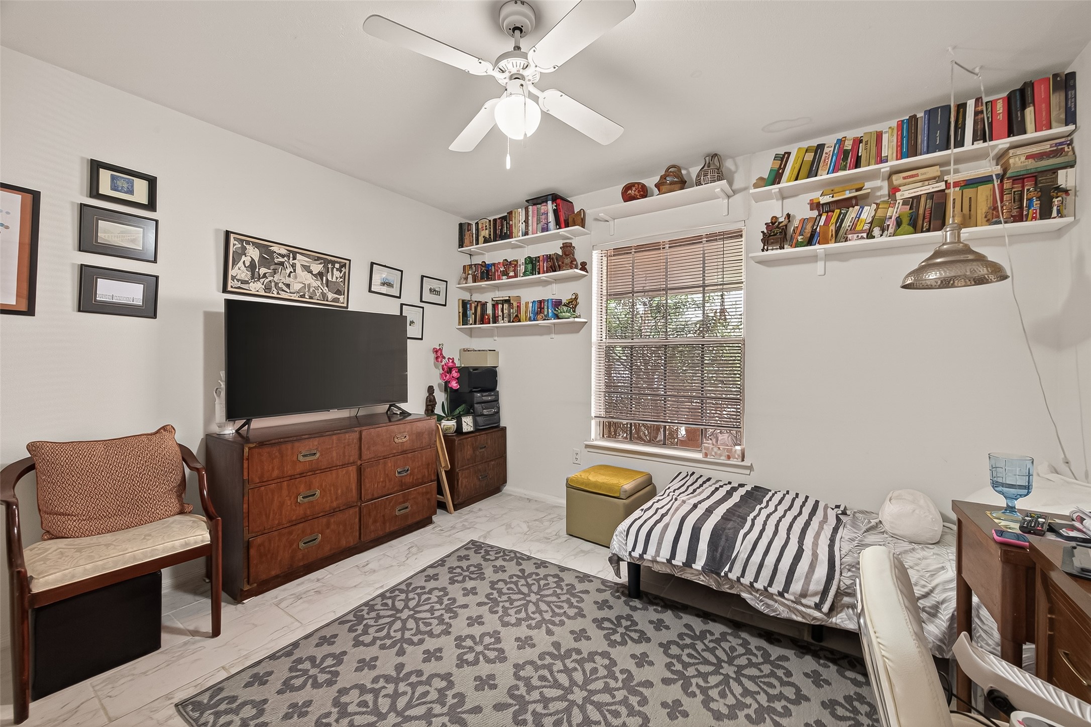 7600 Burgoyne Road, Unit 251 Houston, TX 77063 - Photo 22 of 30