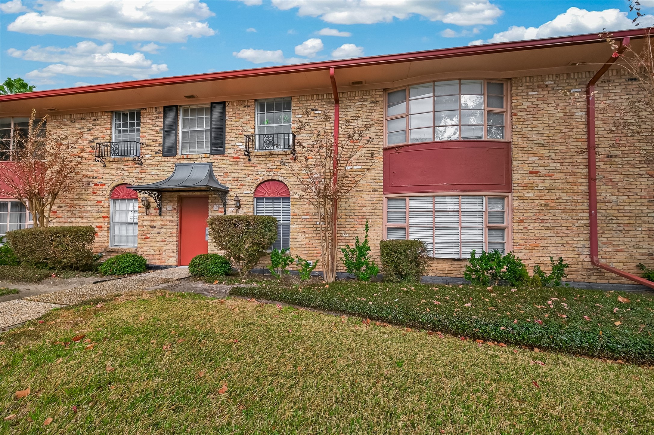7600 Burgoyne Road, Unit 251 Houston, TX 77063 - Photo 6 of 30