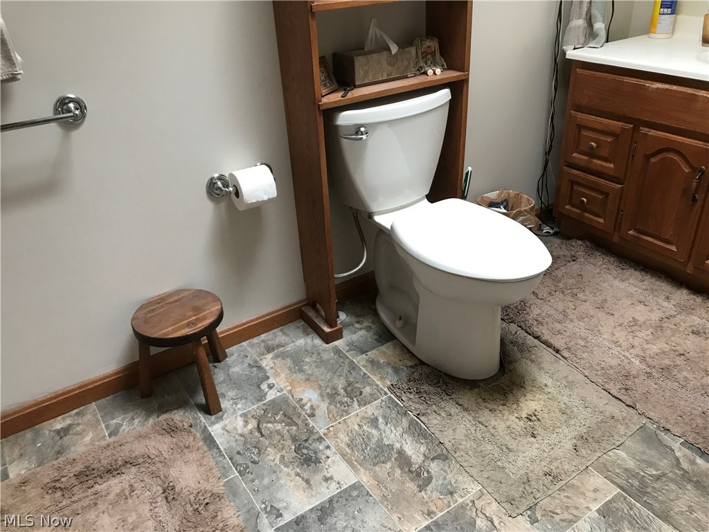 72111 Sharon Road Bridgeport, OH 43912 - Photo 15 of 19 Gallery Image 15