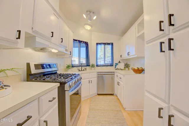 $525,000 | 1025 Cachuma Avenue, Unit 94, Ventura, CA 93004