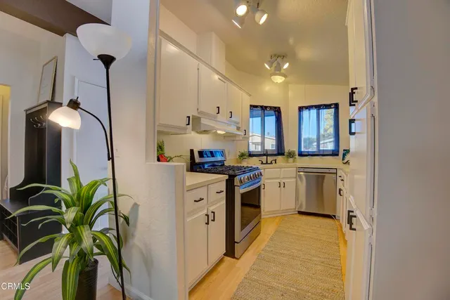 $525,000 | 1025 Cachuma Avenue, Unit 94, Ventura, CA 93004