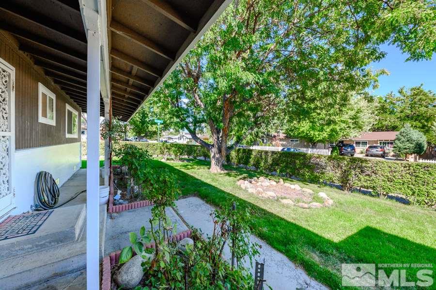 2125 Platora Way Reno, NV 89512 - Photo 3 of 24 Photo 3