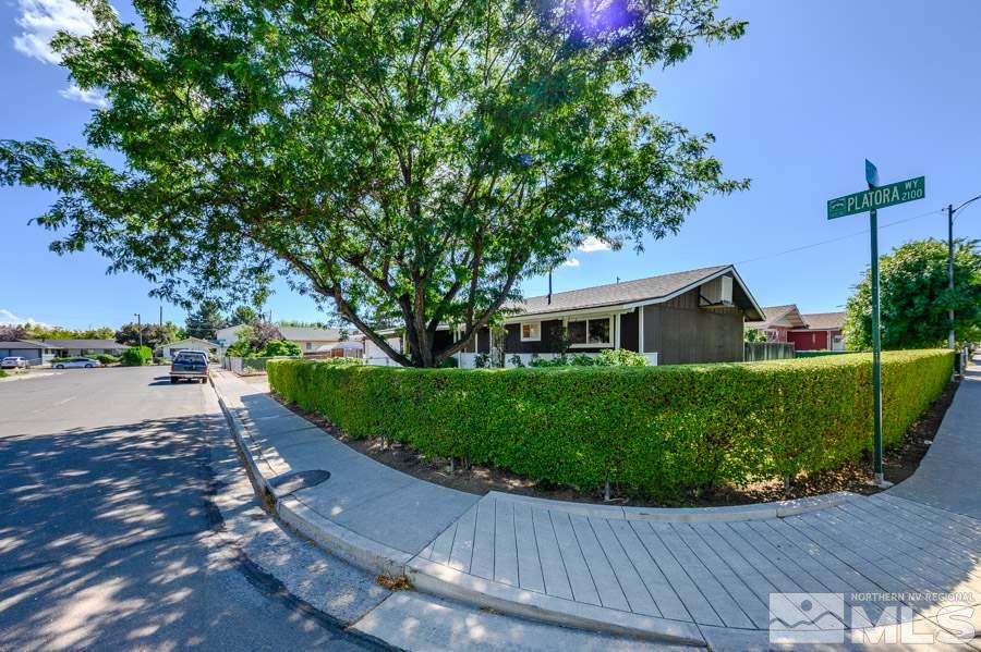 2125 Platora Way Reno, NV 89512 - Photo 5 of 24 Photo 5