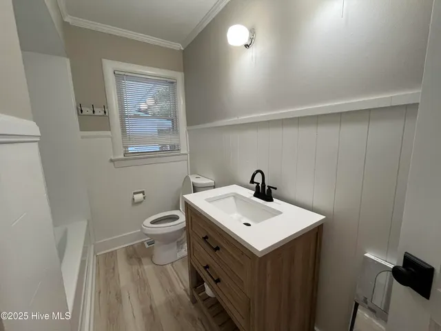 $2,800 | 3728 Winston Boulevard, Wilmington, NC 28403