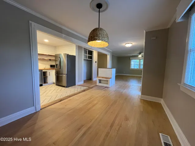 $2,800 | 3728 Winston Boulevard, Wilmington, NC 28403