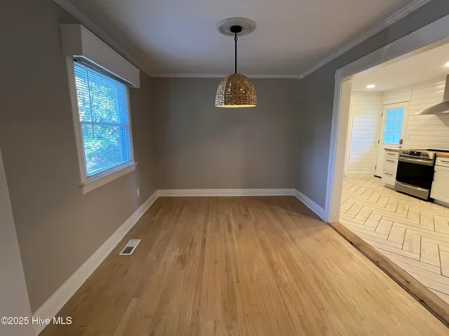 $2,800 | 3728 Winston Boulevard, Wilmington, NC 28403