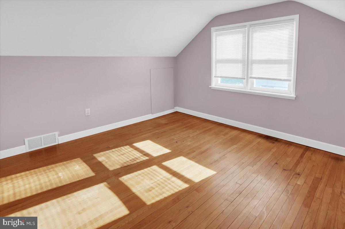 513 Harding Avenue Reading, PA 19607 - Photo 27 of 38
