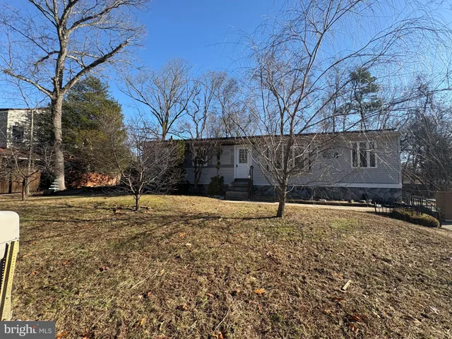 a house view with a outdoor space
