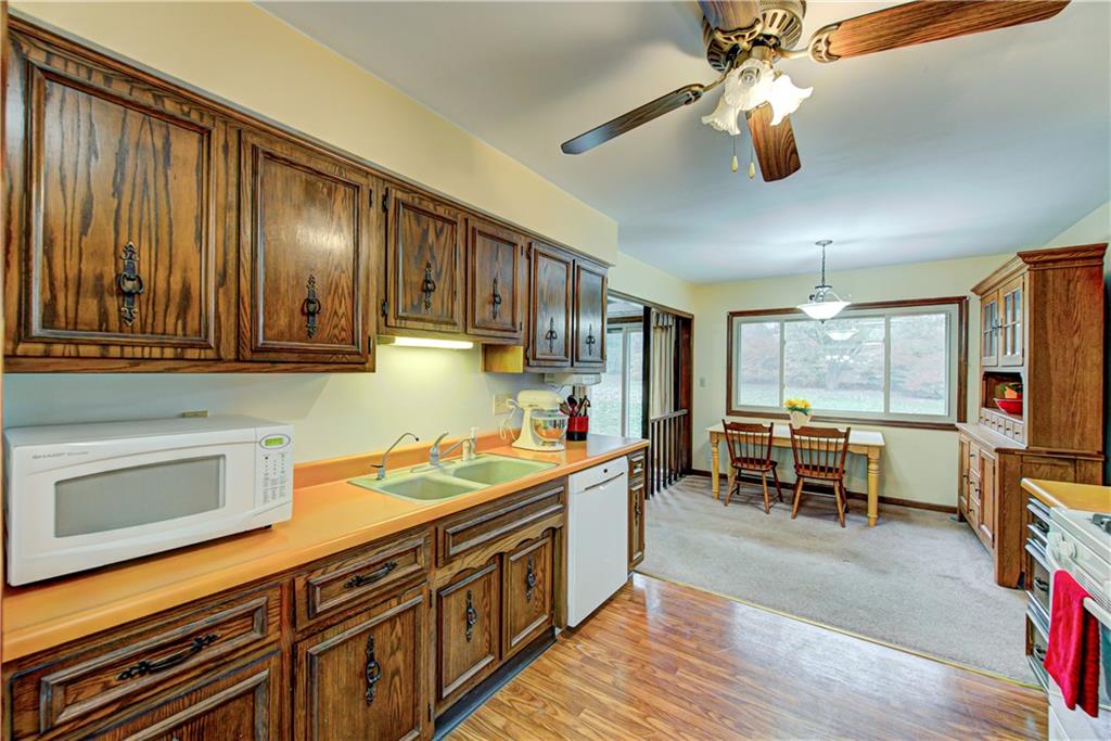 521 Valley Way Road Greenwood, IN 46142 - Photo 18 of 44 Gallery Image 18