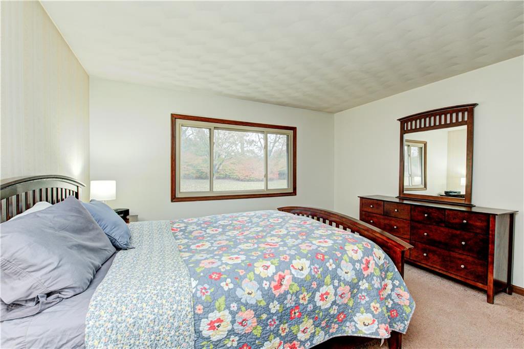 521 Valley Way Road Greenwood, IN 46142 - Photo 25 of 44 Gallery Image 25