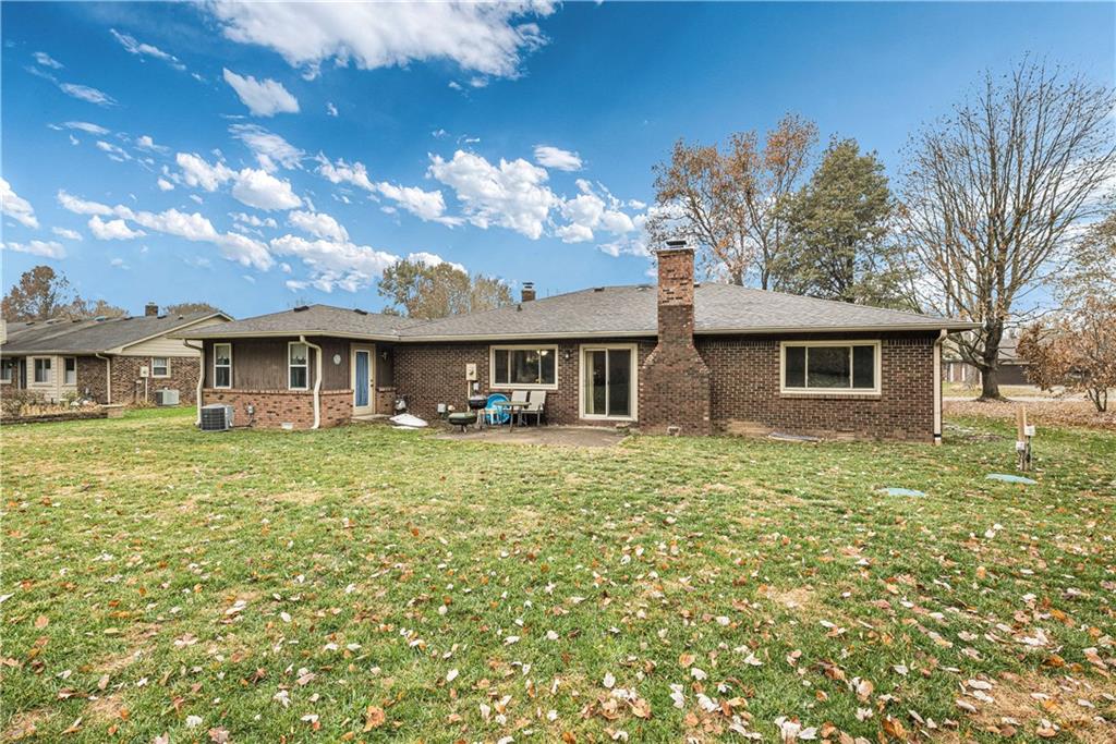 521 Valley Way Road Greenwood, IN 46142 - Photo 39 of 44 Gallery Image 39