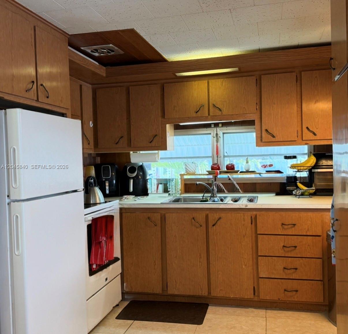 3309 Orange Street Hollywood, FL 33021 - Photo 5 of 12