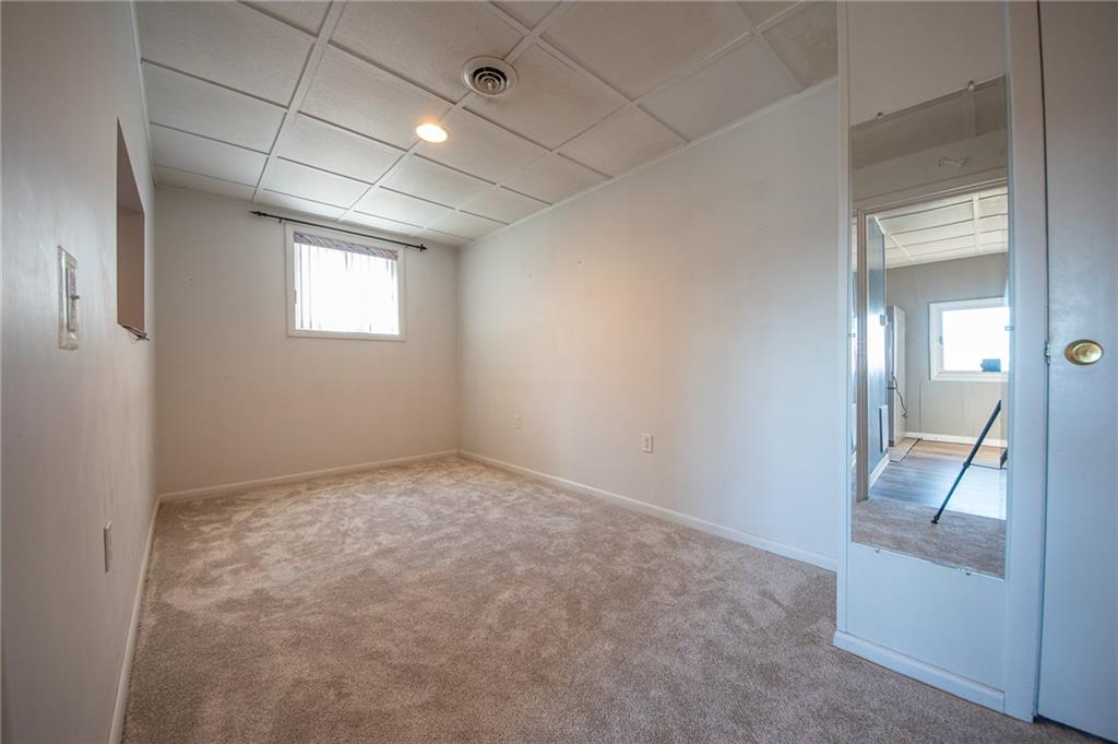 5991 South John Butler Road Columbus, IN 47201 - Photo 16 of 18