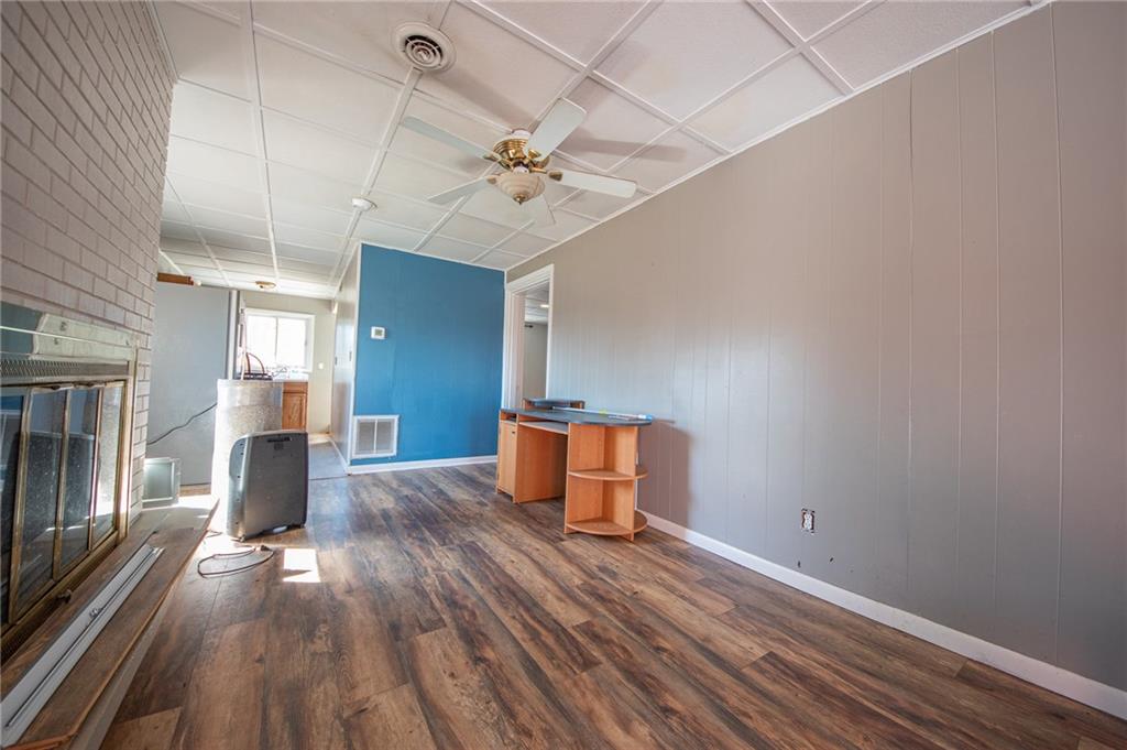 5991 South John Butler Road Columbus, IN 47201 - Photo 7 of 18