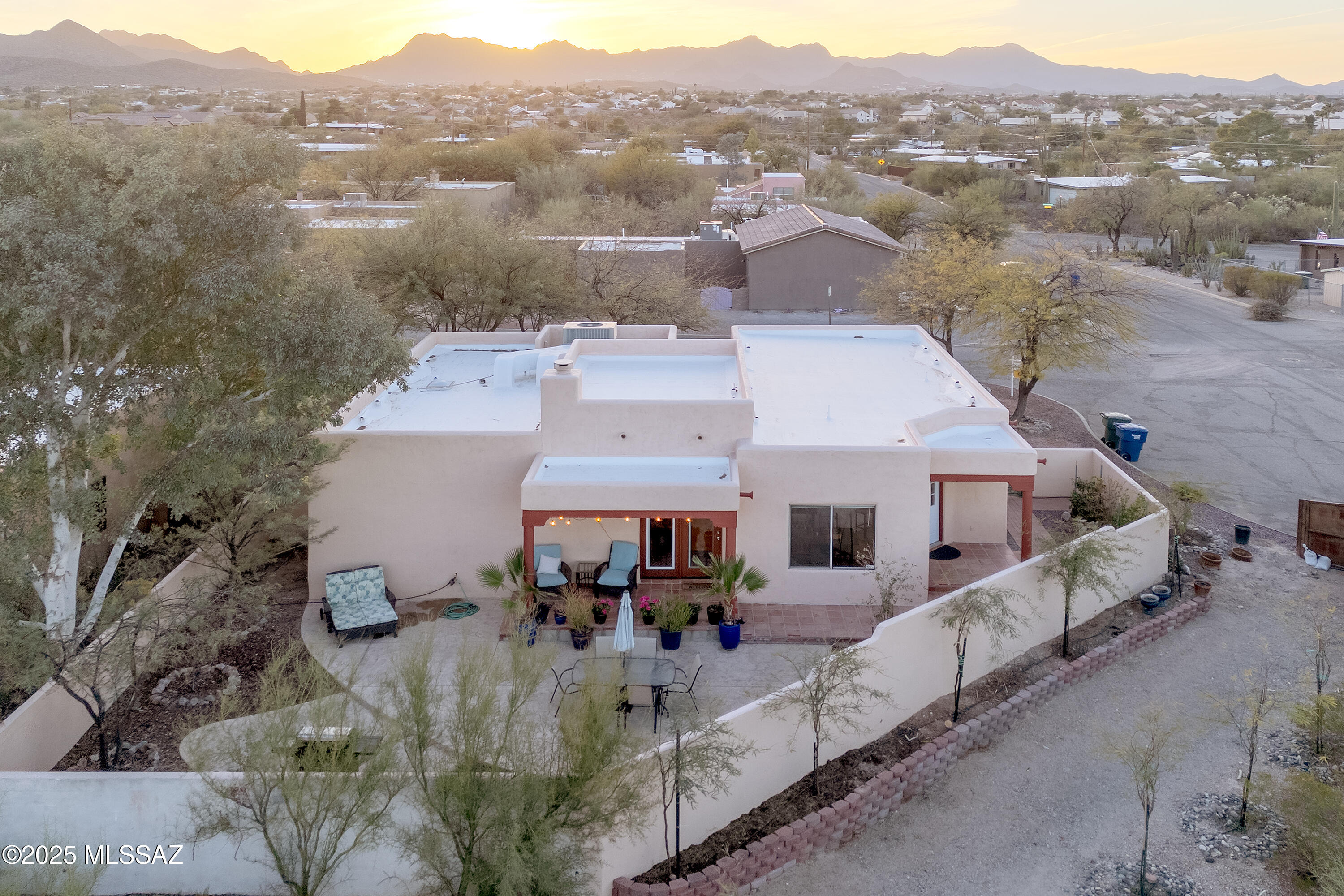 1790 North Lone Ridge Place Tucson, AZ 85745 - Photo 30 of 49