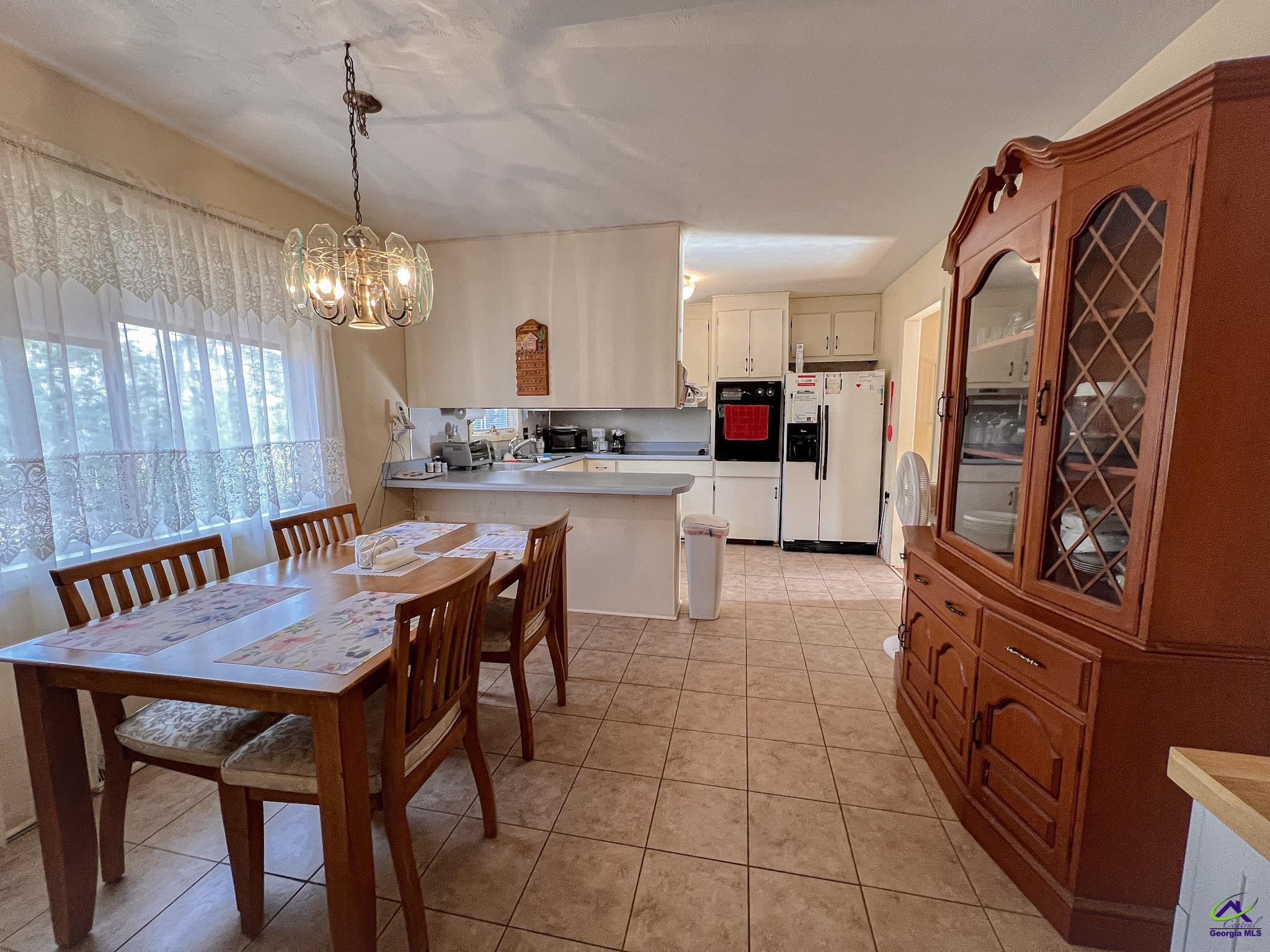 104 Ridgedale Drive Warner Robins, GA 31088 - Photo 5 of 24