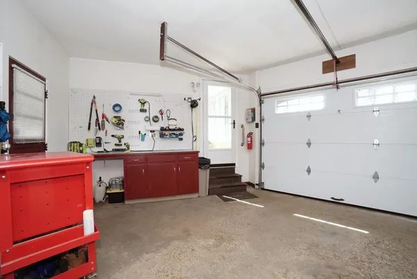 $462,000 | 17 Rockrimmon Road, Kingston, NH 03848