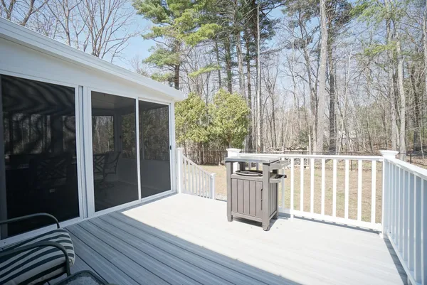 $462,000 | 17 Rockrimmon Road, Kingston, NH 03848