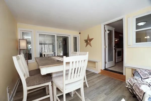 $462,000 | 17 Rockrimmon Road, Kingston, NH 03848