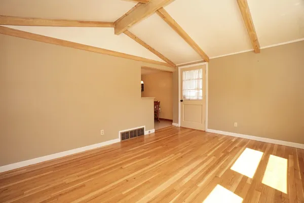 $462,000 | 17 Rockrimmon Road, Kingston, NH 03848