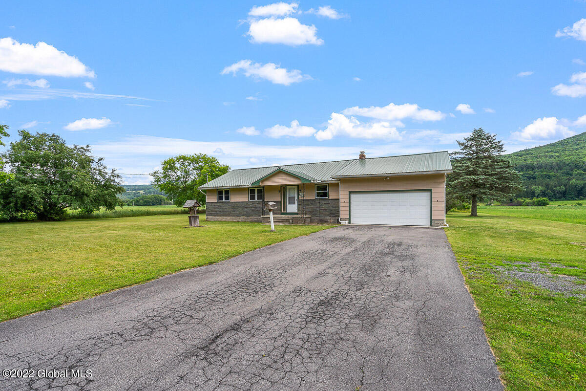 1372 Clauverwie Road Middleburgh, NY 12122 - Photo 2 of 58 1372 Clauverwie Rd Middleburgh NY 004 ML