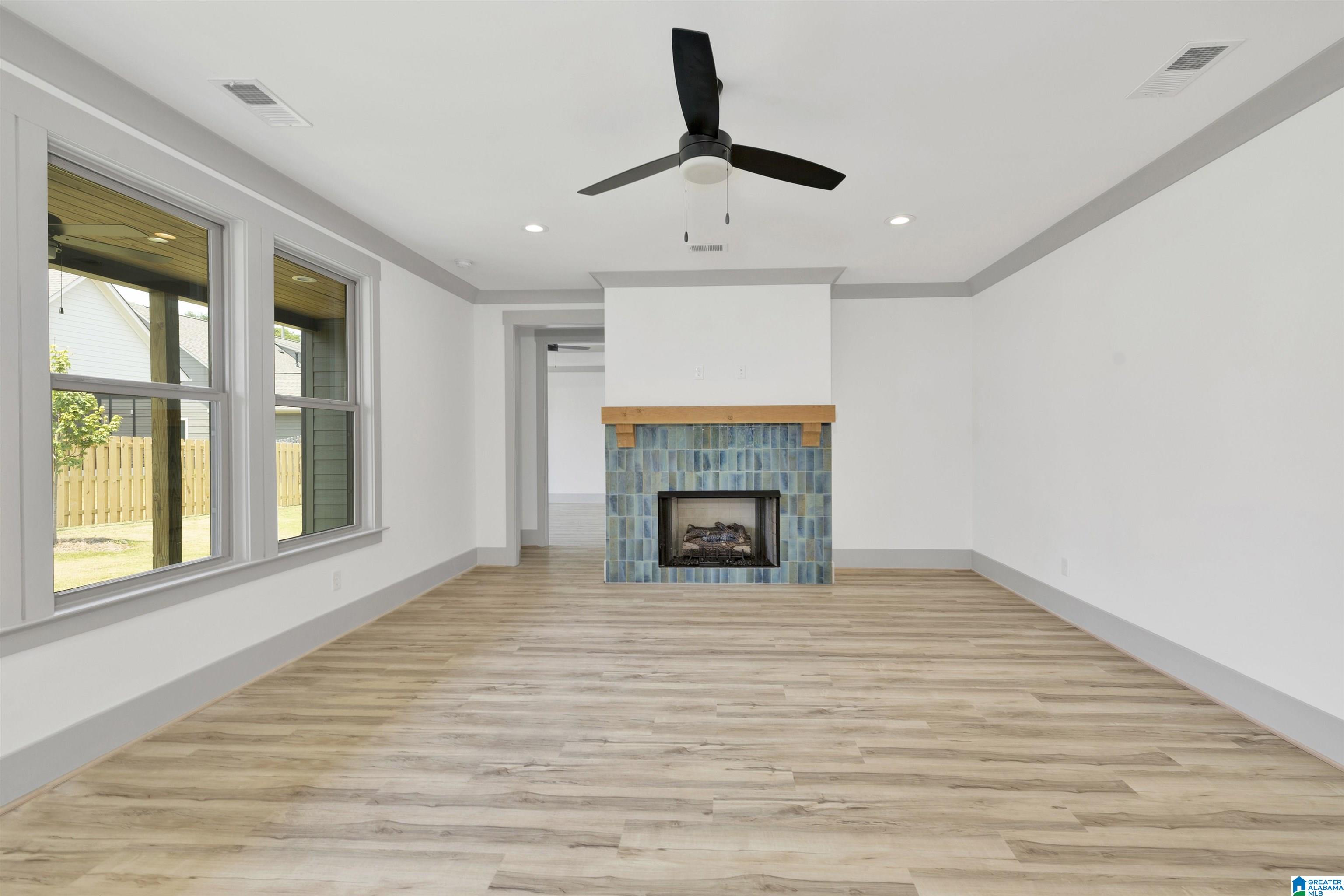 5365 South Shades Crest Road Helena, AL 35022 - Photo 4 of 17