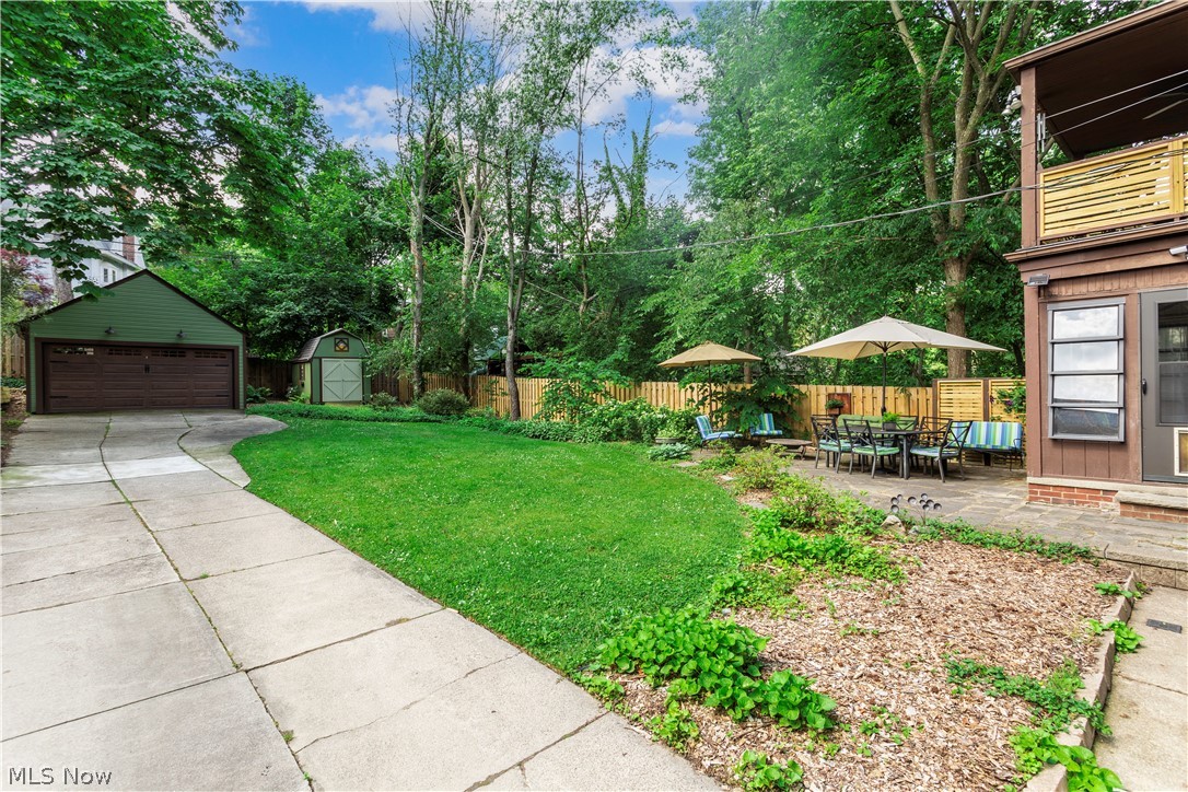 2690 Edgehill Road Cleveland, OH 44106 - Photo 2 of 35 Landscaped Yard