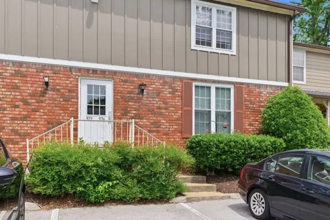 $147,000 | 924 Coarsey Drive, Nashville, TN 37217
