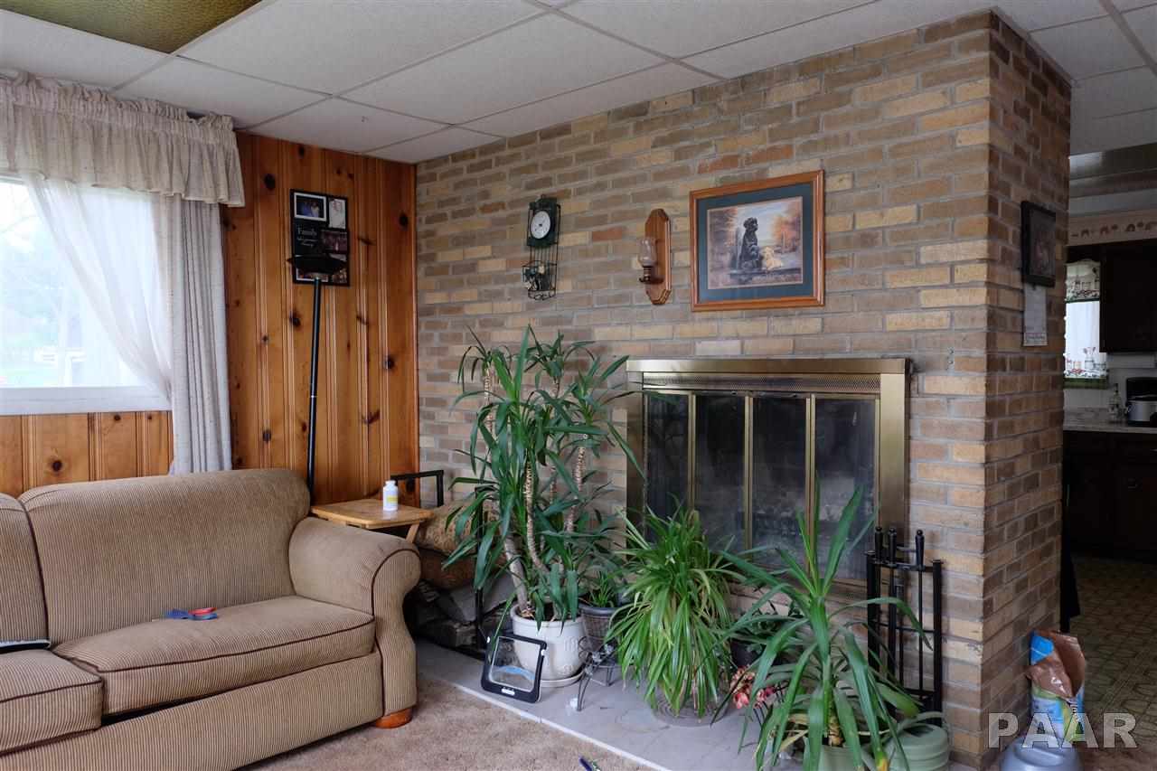 2125 North Ellory Road Peoria, IL 61604 - Photo 28 of 31 Gallery Image 28