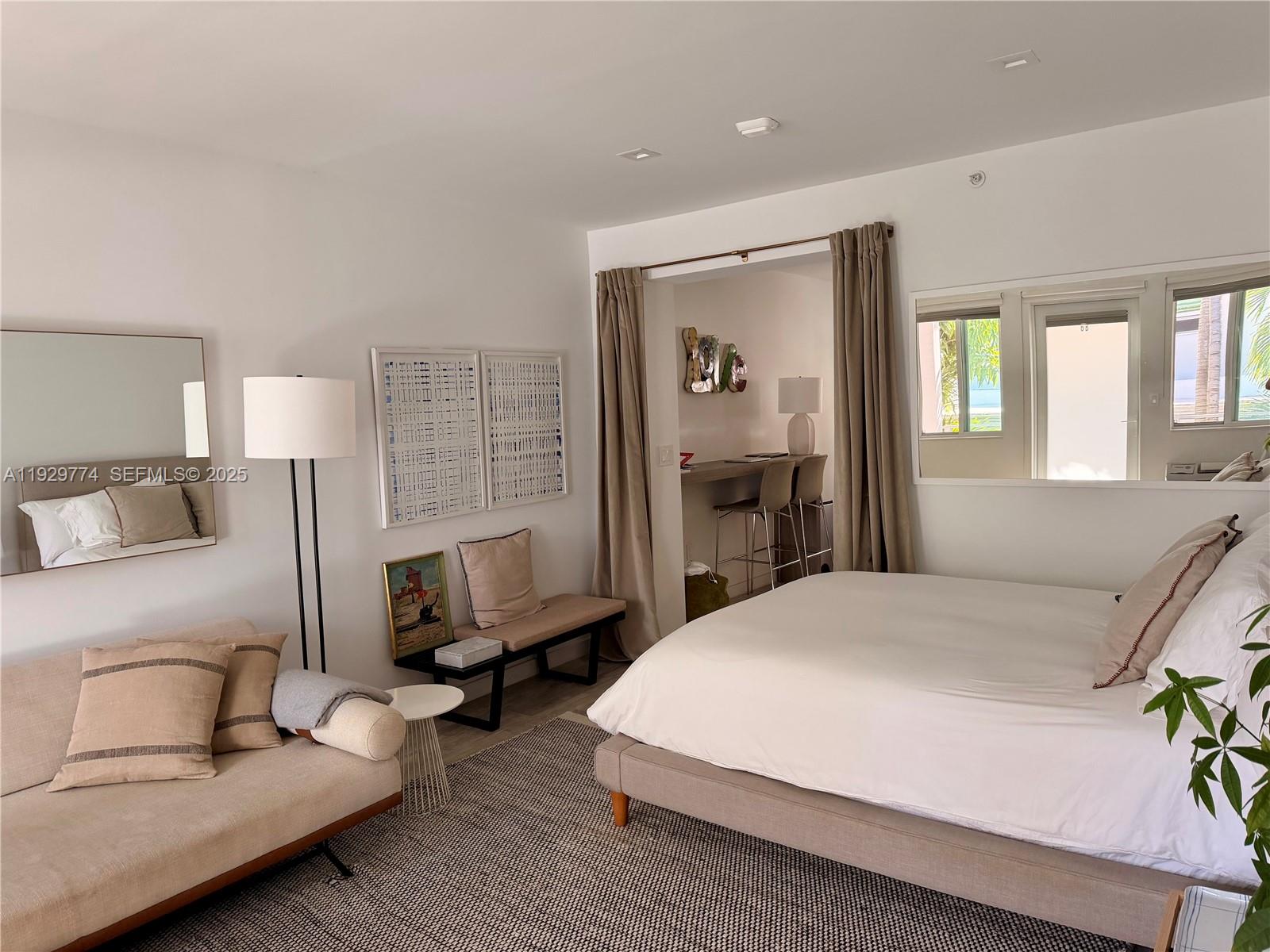 220 Collins Avenue, Unit 6B Miami Beach, FL 33139 - Photo 3 of 6